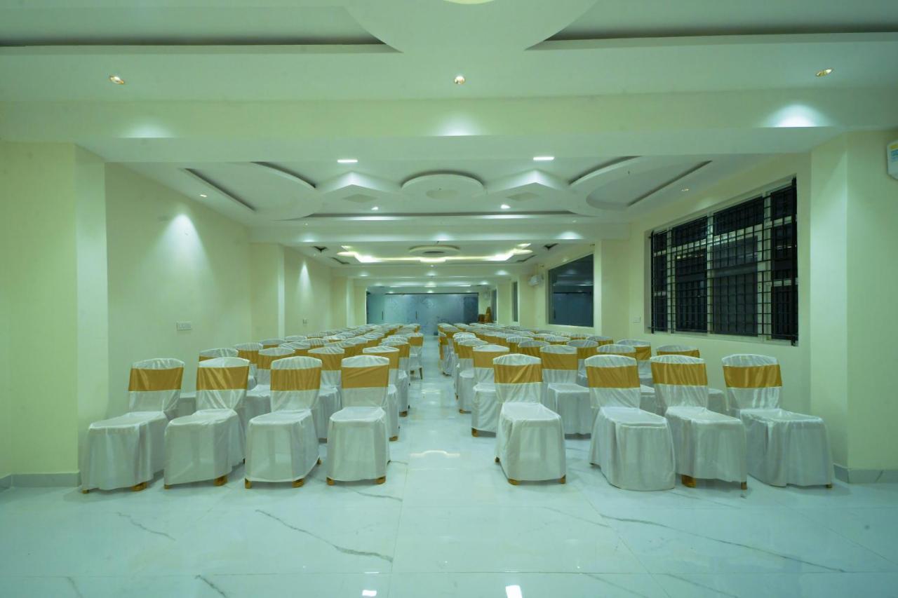 Hotel Cn Windsor Chikmagaluru Exterior photo