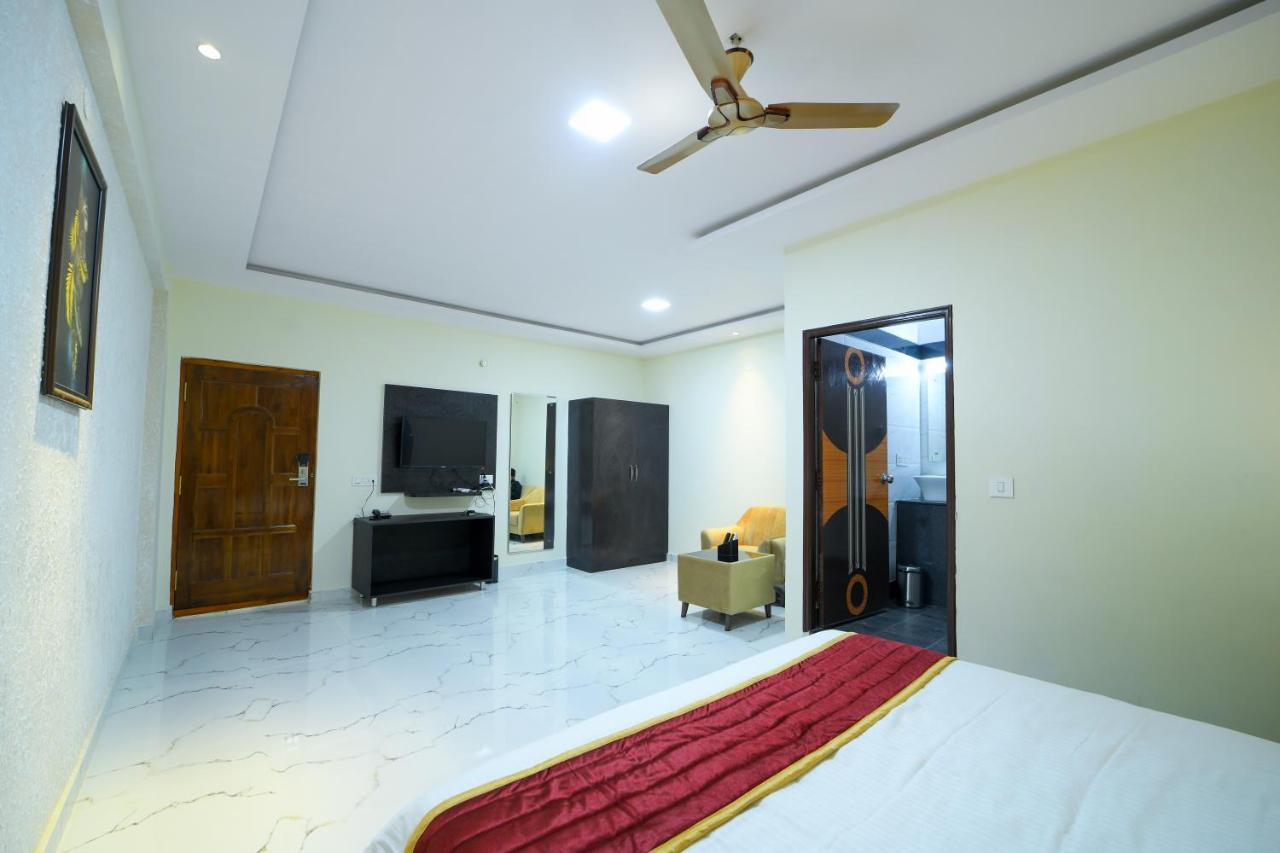 Hotel Cn Windsor Chikmagaluru Exterior photo