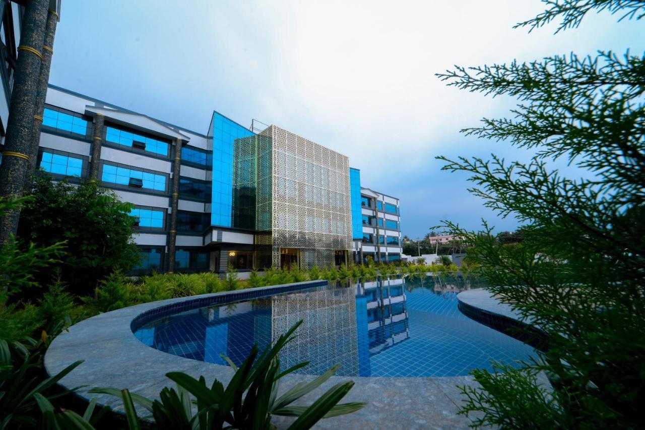 Hotel Cn Windsor Chikmagaluru Exterior photo