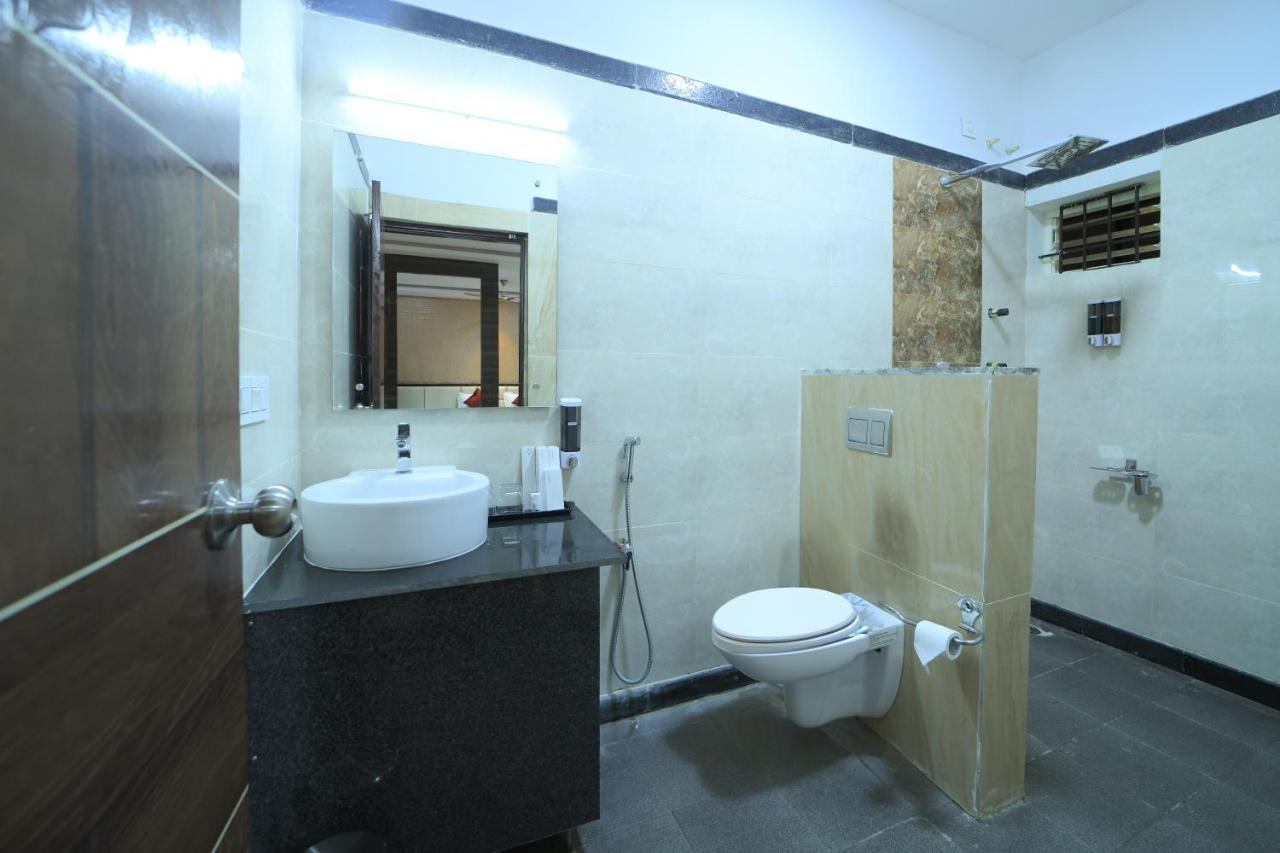 Hotel Cn Windsor Chikmagaluru Exterior photo