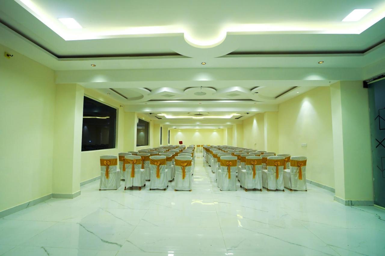 Hotel Cn Windsor Chikmagaluru Exterior photo