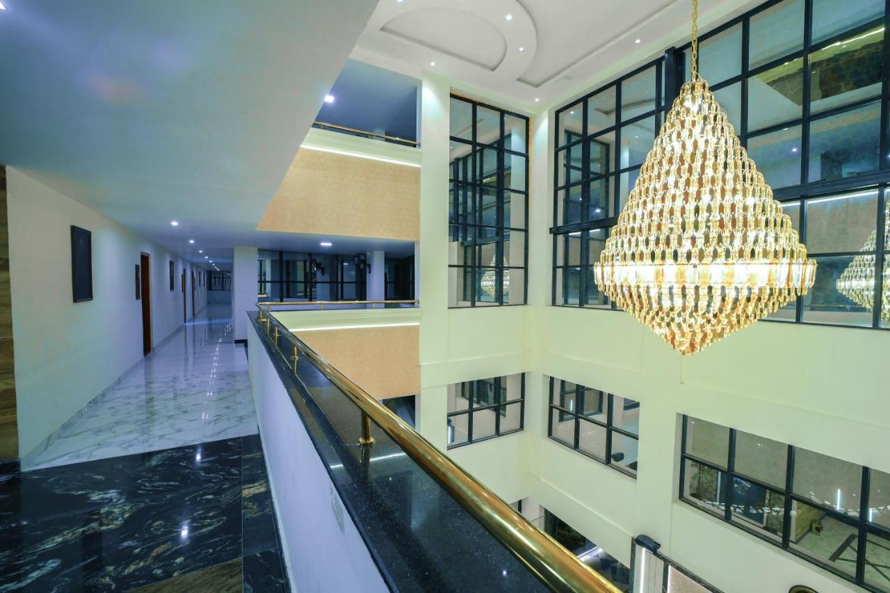 Hotel Cn Windsor Chikmagaluru Exterior photo